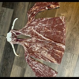 American eagle velvet top